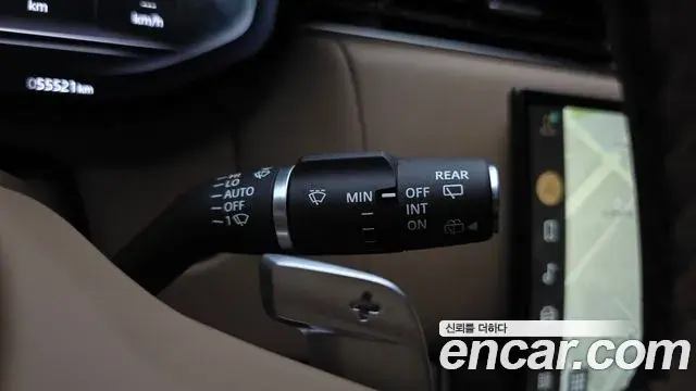 Land Rover Range Rover 2022 — Photo 24/40