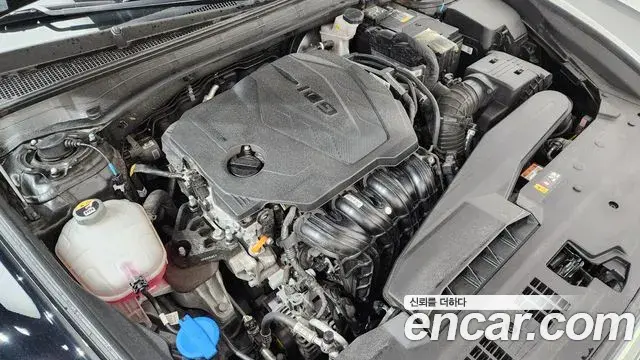 Hyundai Grandeur Hybrid 2023 — ფოტო 4/37