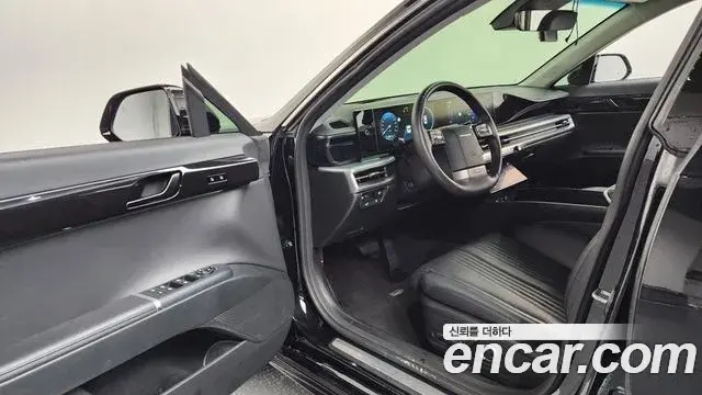 Hyundai Grandeur Hybrid 2023 — ფოტო 17/37