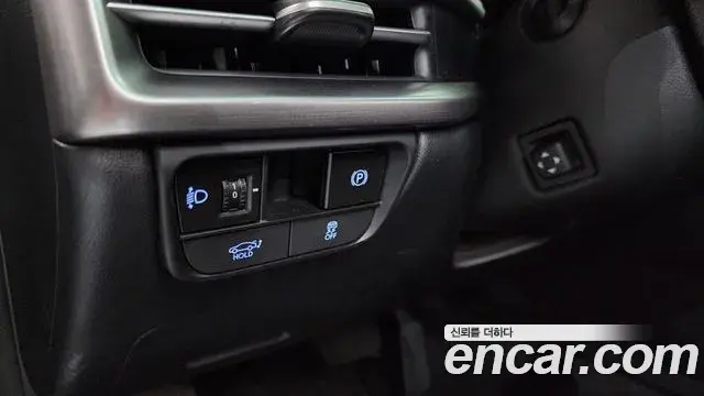 Hyundai Grandeur Hybrid 2023 — ფოტო 24/37