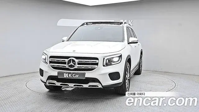 Mercedes-Benz GLB-Class 2021 — Şəkil 4/20