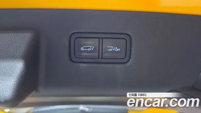 Hyundai Staria 2021 — ფოტო 15/34