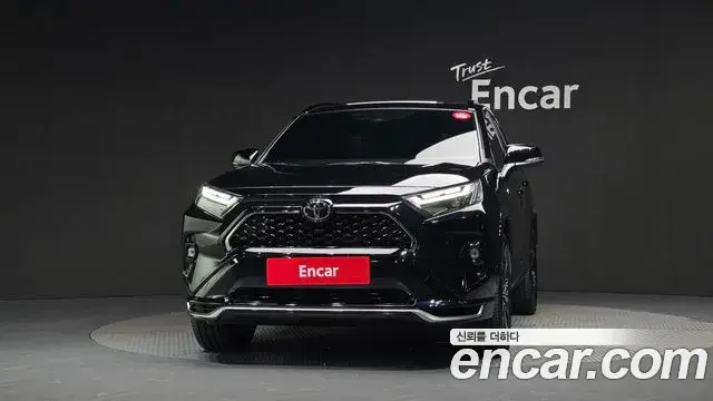 Toyota RAV4 2025 — Photo 25/32