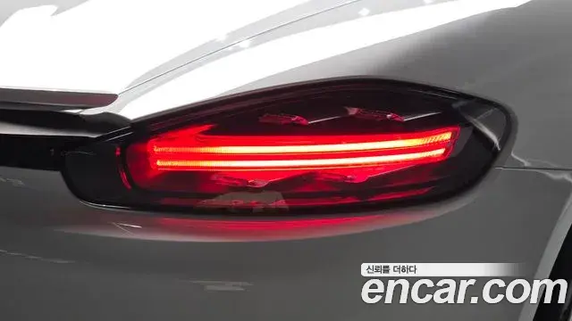 Porsche 718 Boxster 2020 — Şəkil 27/30