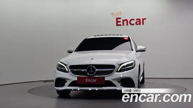 Mercedes-Benz C-Class 2021 — Фото 3/20