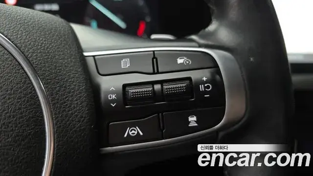Kia K5 2024 — Şəkil 29/33