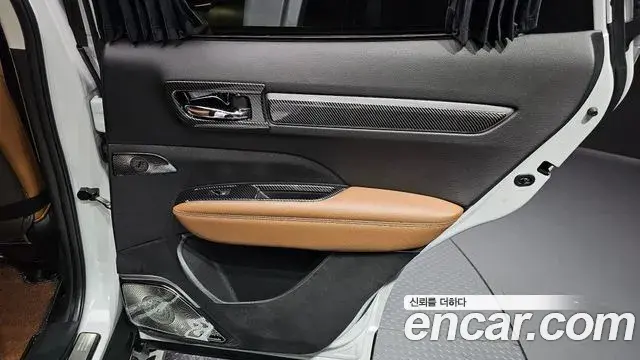 Renault Samsung QM6 2023 — ფოტო 7/33