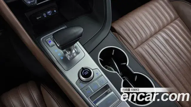 Genesis G70 2018 — Photo 32/33