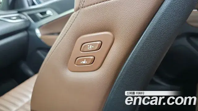 Genesis G70 2018 — Photo 3/33