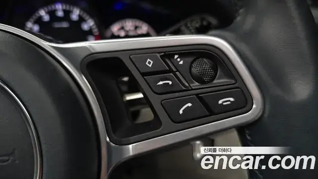 Porsche Cayenne 2020 — Şəkil 14/38