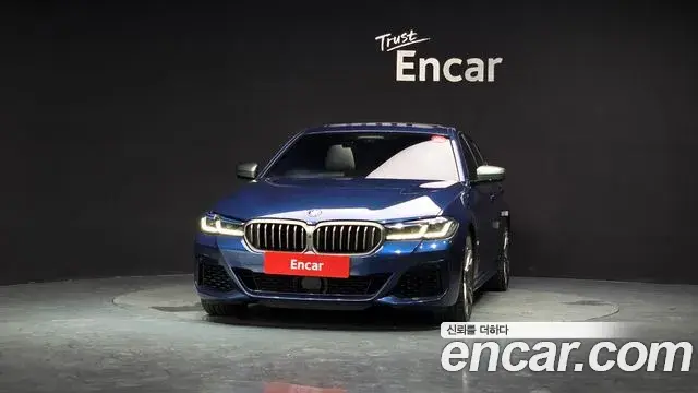 BMW 5 Series 2021 — Şəkil 12/35