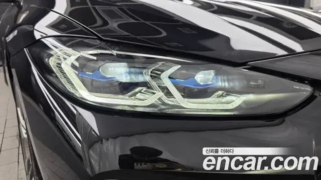 BMW 4 Series 2021 — ფოტო 22/35