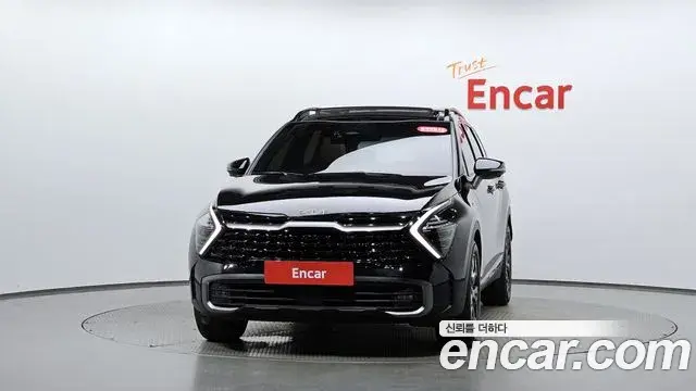 Kia Sportage 2021 — Фото 3/20