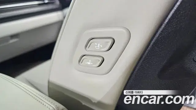 Kia Carnival 2021 — Photo 4/30
