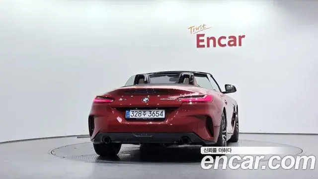 BMW Z4 2025 — Фото 4/20