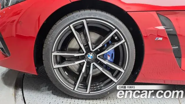 BMW Z4 2025 — Фото 5/20