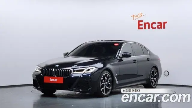 BMW 5 Series 2021 — Photo 10/20