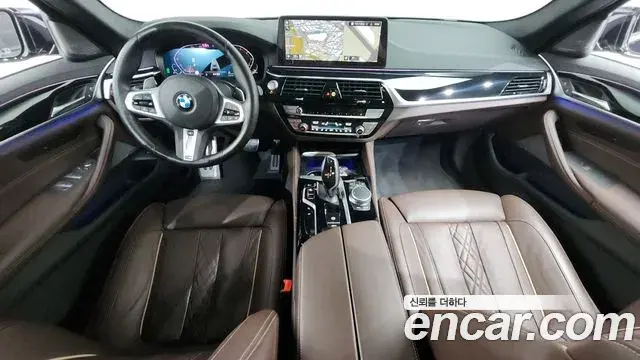 BMW 5 Series 2021 — Photo 6/20