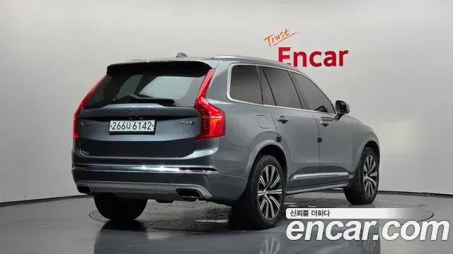 Volvo XC90 2020 — Фото 2/20