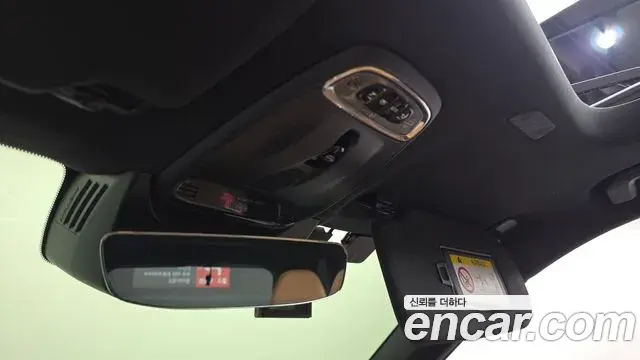 Volvo XC90 2020 — Photo 29/36