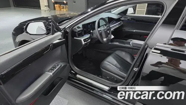 Hyundai Grandeur 2023 — Фото 10/20