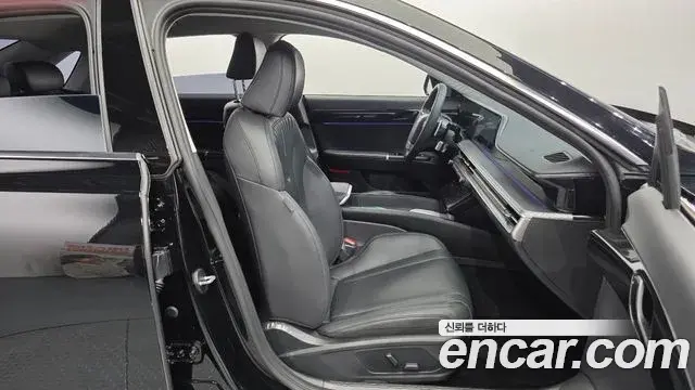Hyundai Grandeur 2023 — Фото 11/20