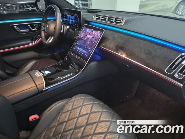 Mercedes-Benz S-Class 2021 — Photo 6/18