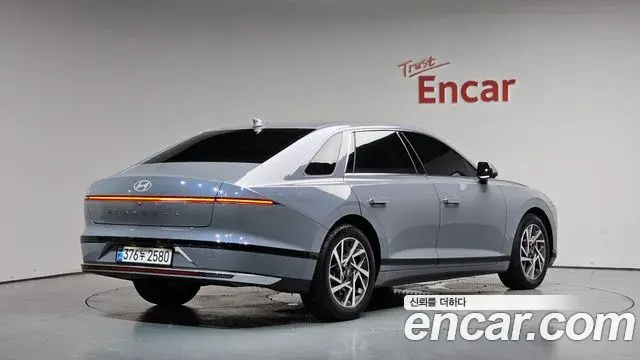 Hyundai Grandeur 2025 — Фото 2/20