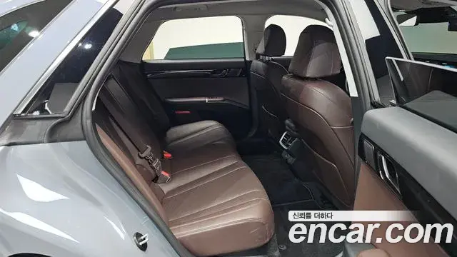 Hyundai Grandeur 2025 — Фото 12/20