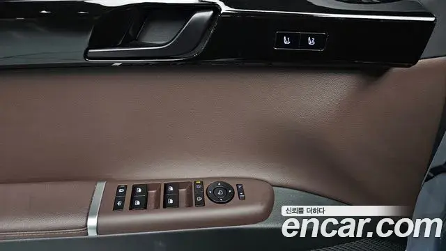 Hyundai Grandeur Hybrid 2025 — Photo 16/35