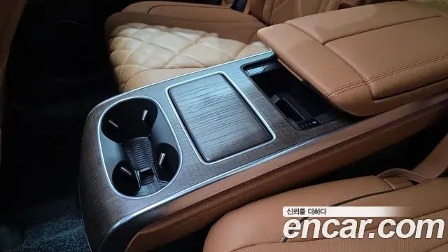 Genesis GV80 2025 — ფოტო 16/40
