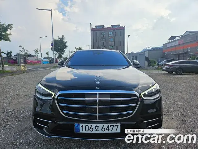 Mercedes-Benz S-Class 2024 — Фото 10/20