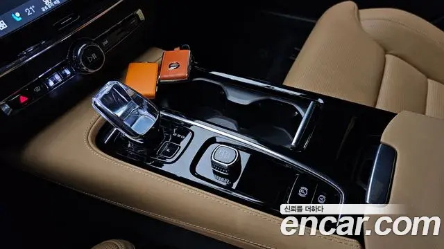 Volvo S90 2025 — ფოტო 34/37