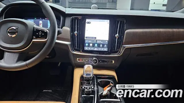 Volvo S90 2025 — ფოტო 14/37