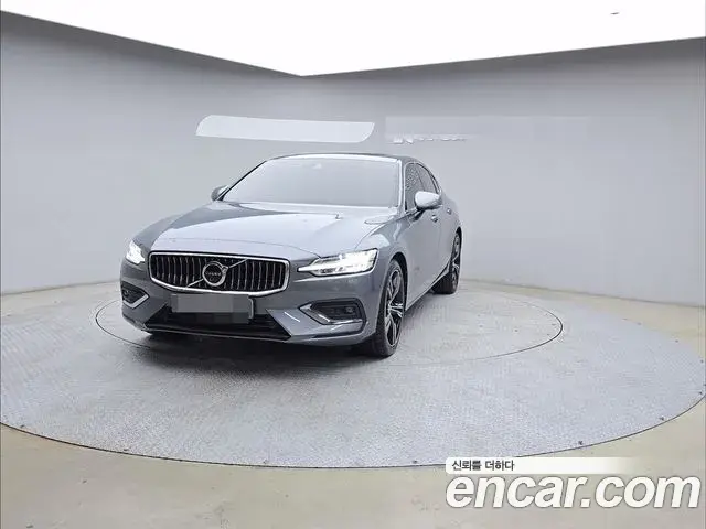Volvo S60 2021 — Şəkil 6/20