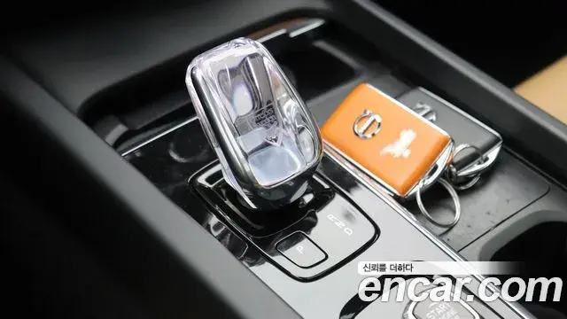 Volvo S60 2021 — Şəkil 19/20