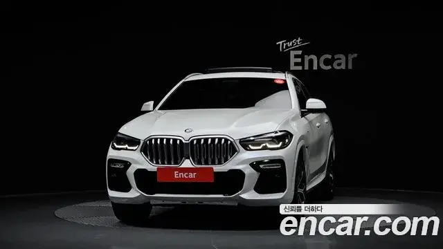 BMW X6 2020 — ფოტო 26/35