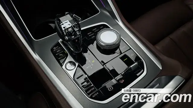 BMW X6 2020 — ფოტო 29/35