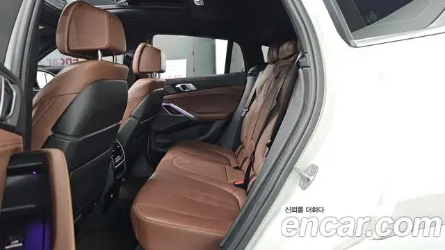 BMW X6 2020 — ფოტო 14/35