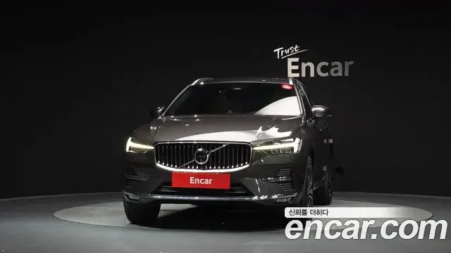 Volvo XC60 2025 — Şəkil 9/33