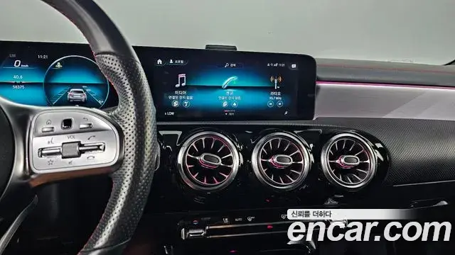 Mercedes-Benz CLA-Class 2020 — Фото 13/20