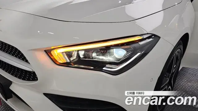 Mercedes-Benz CLA-Class 2020 — Photo 17/30