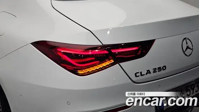 Mercedes-Benz CLA-Class 2020 — Photo 30/30