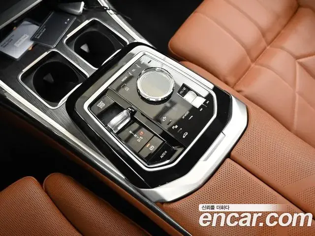 BMW 7 Series 2026 — ფოტო 9/20