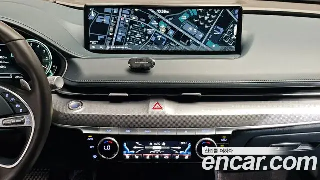 Genesis Electrified G80 2023 — Фото 18/20