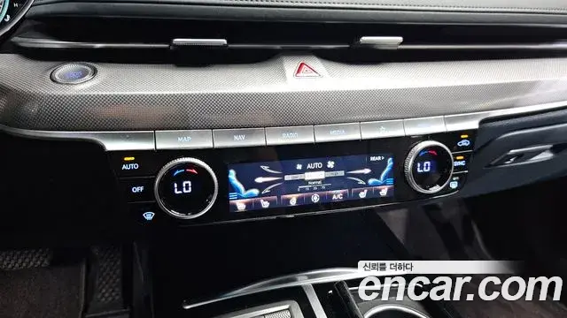 Genesis G80 2023 — ფოტო 22/35