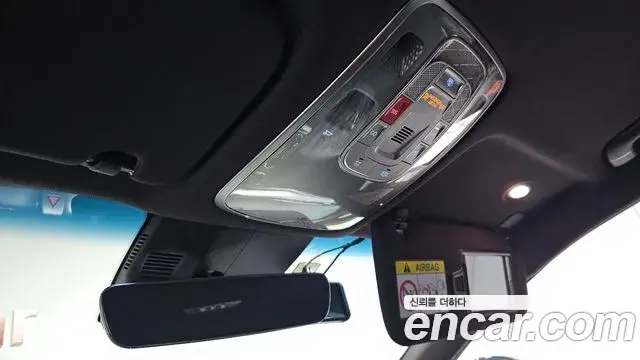 Genesis G80 2023 — ფოტო 19/35