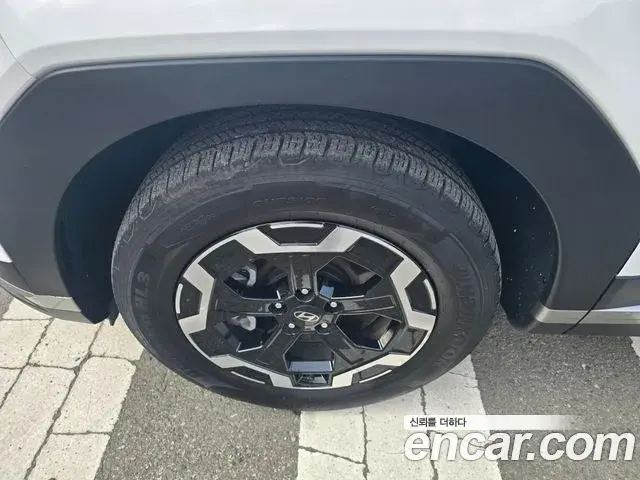 Hyundai Santa Fe 2024 — Фото 4/18