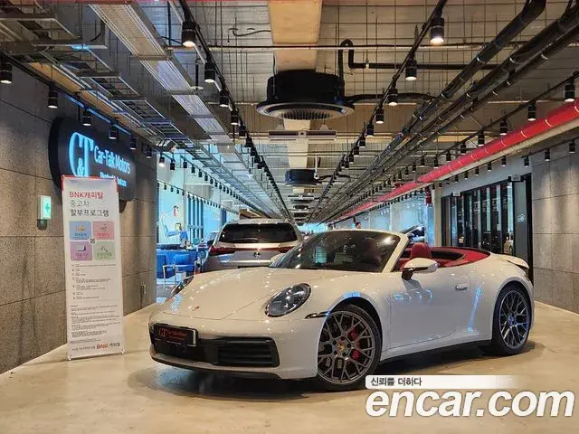 Porsche 911 2024 — ფოტო 4/16