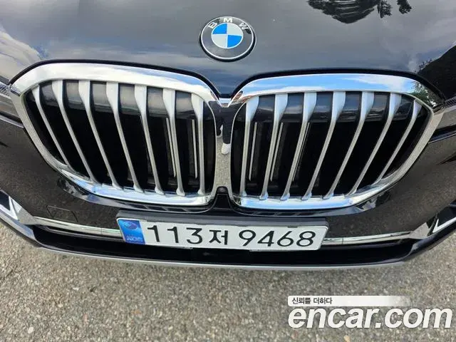 BMW X7 2021 — Фото 13/19